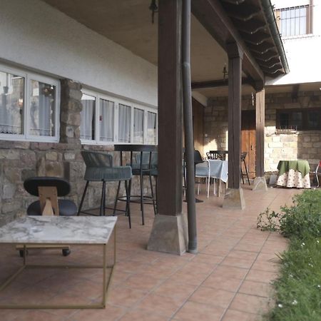 Posada La Estela De Barros 洛斯科拉莱斯-德布埃尔纳 外观 照片