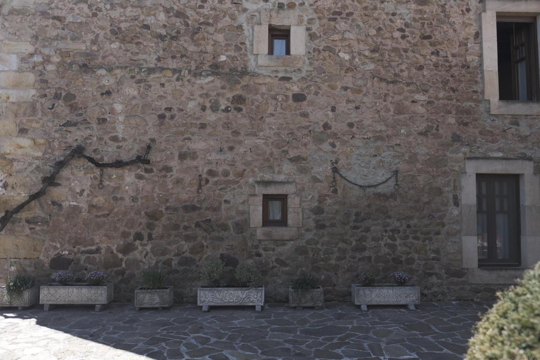 Posada La Estela De Barros 洛斯科拉莱斯-德布埃尔纳 外观 照片